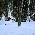 Rukan Ukkoteeri 1&2 Lomamökit Ruka