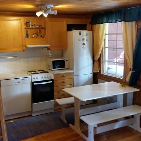 Chalet Rukan Ukkoteeri 1 & 2 *