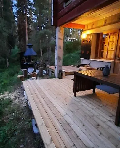 شاليه Rukan Ukkoteeri 1 & 2 *